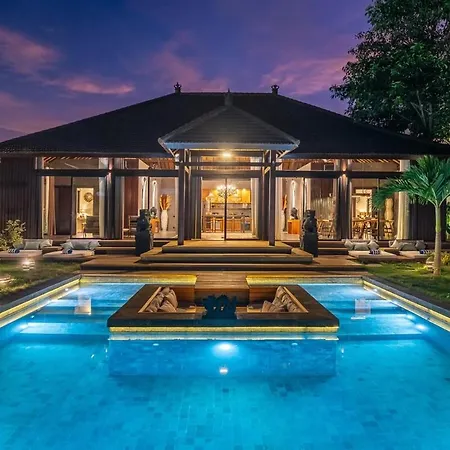 Exclusive 4Br Luxury Villa - Sauna & Home Cinema